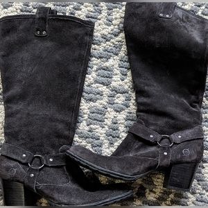 Born suede boots. Size 7.5.  Black.  In great condition.